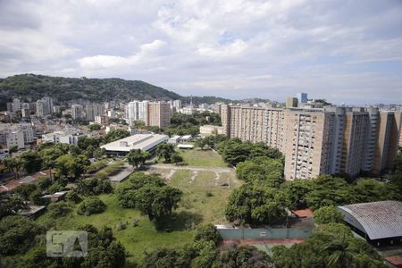 Vista da Sala de apartamento para alugar com 2 quartos, 78m² em Grajaú, Rio de Janeiro