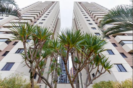 Apartamento para alugar com 87m², 2 quartos e 2 vagas Apartamento para alugar com 87m², 2 quartos e 2 vagasFachada