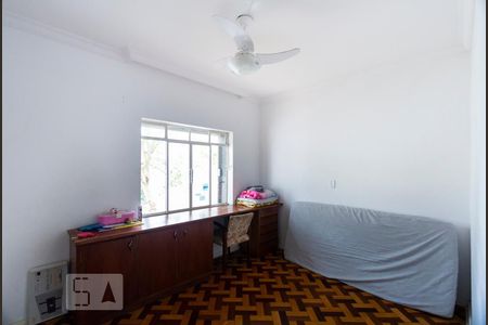 Casa à venda com 500m², 6 quartos e 3 vagasQuarto 1