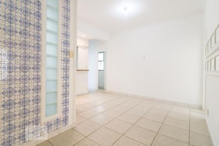 Sala de apartamento para alugar com 2 quartos, 80m² em Copacabana, Rio de Janeiro