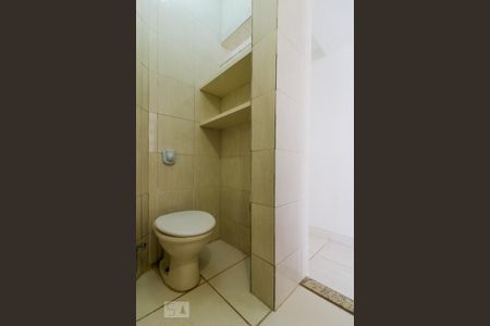 Apartamento para alugar com 80m², 2 quartos e sem vaga Apartamento para alugar com 80m², 2 quartos e sem vagaBanheiro 2