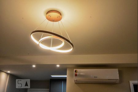 Studio para alugar com 41m², 1 quarto e 1 vaga Studio para alugar com 41m², 1 quarto e 1 vagaSala