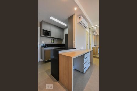 Studio para alugar com 41m², 1 quarto e 1 vaga Studio para alugar com 41m², 1 quarto e 1 vagaCozinha