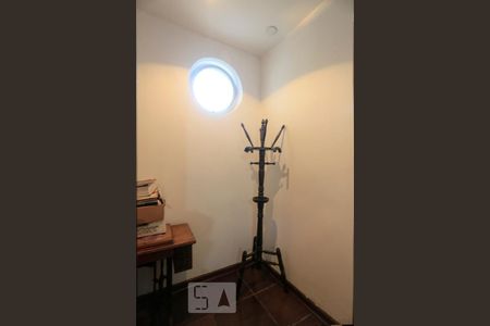 Quarto Guarda Casacos de casa à venda com 5 quartos, 350m² em Alto de Pinheiros, São Paulo