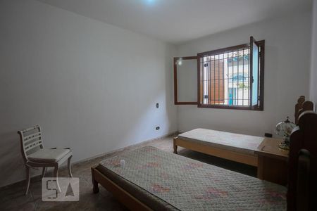 Casa à venda com 350m², 5 quartos e 4 vagasQuarto 1