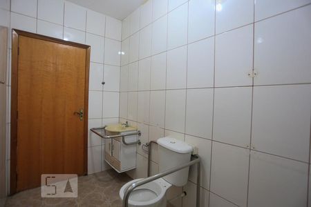 Casa à venda com 350m², 5 quartos e 4 vagasBanheiro