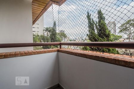 Apartamento à venda com 100m², 3 quartos e 2 vagasVaranda