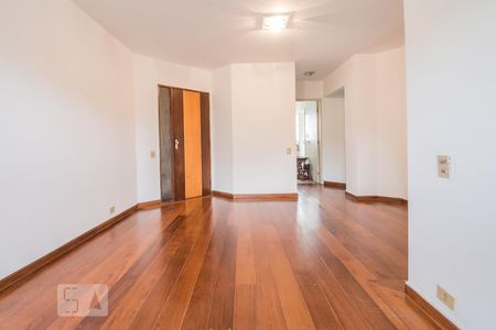 Apartamento à venda com 100m², 3 quartos e 2 vagasSala