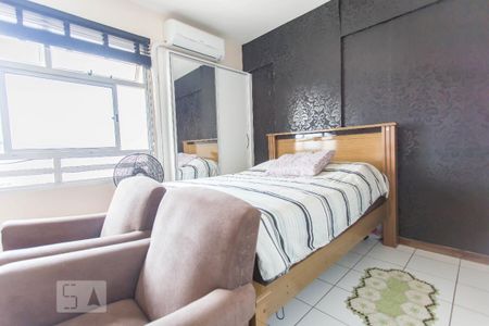 Quarto de kitnet/studio para alugar com 1 quarto, 27m² em Asa Norte, Brasília