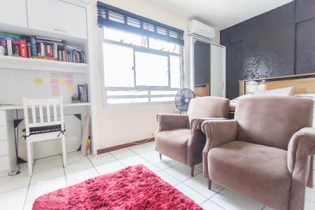Sala de kitnet/studio para alugar com 1 quarto, 27m² em Asa Norte, Brasília