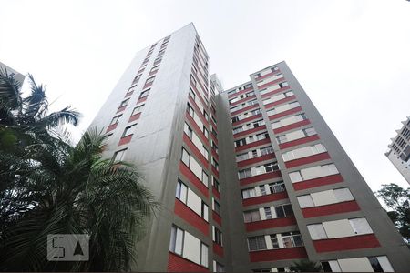 Apartamento para alugar com 67m², 2 quartos e 1 vagaFachada