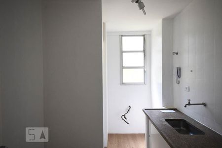 Apartamento para alugar com 67m², 2 quartos e 1 vagaCozinha