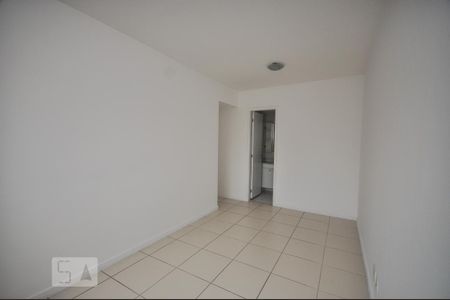 Apartamento à venda com 70m², 2 quartos e 1 vagaSuíte