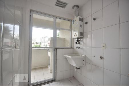 Apartamento à venda com 70m², 2 quartos e 1 vagaCozinha e Área de Serviço