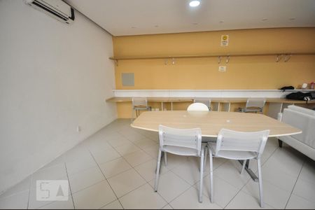Apartamento à venda com 70m², 2 quartos e 1 vagaSala de Estudos