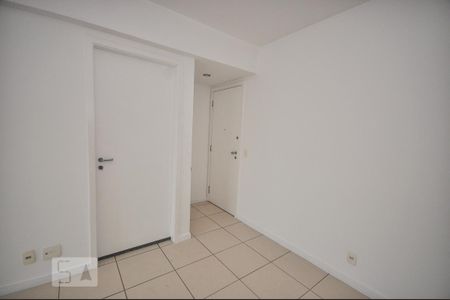 Apartamento à venda com 70m², 2 quartos e 1 vagaSala