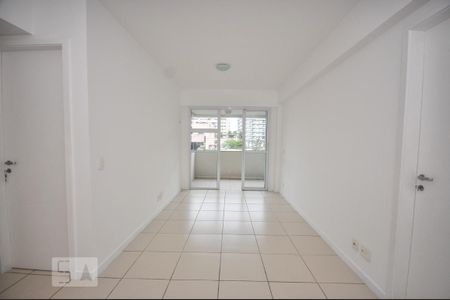 Apartamento à venda com 70m², 2 quartos e 1 vagaSala
