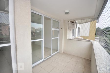 Apartamento à venda com 70m², 2 quartos e 1 vagaVaranda