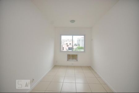 Apartamento à venda com 70m², 2 quartos e 1 vagaSuíte