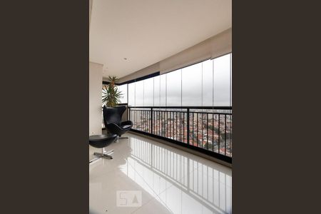 Varanda de apartamento à venda com 4 quartos, 230m² em Vila Clementino, São Paulo