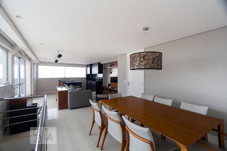 Apartamento à venda com 230m², 4 quartos e 4 vagasSala gourmet