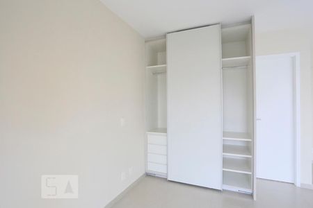 Studio à venda com 37m², 1 quarto e 1 vagaQuarto Armário