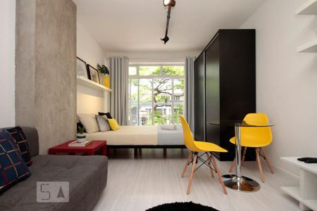 Studio de kitnet/studio para alugar com 1 quarto, 32m² em República, São Paulo