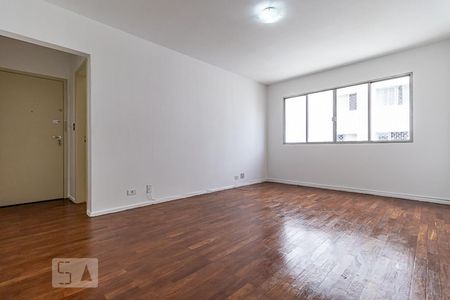 Sala de apartamento para alugar com 2 quartos, 80m² em Sumaré, São Paulo