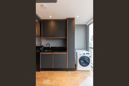 Apartamento para alugar com 75m², 2 quartos e 1 vaga Apartamento para alugar com 75m², 2 quartos e 1 vagaÁrea de Serviço