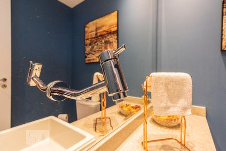 Lavabo de apartamento para alugar com 2 quartos, 75m² em Santo Amaro, São Paulo