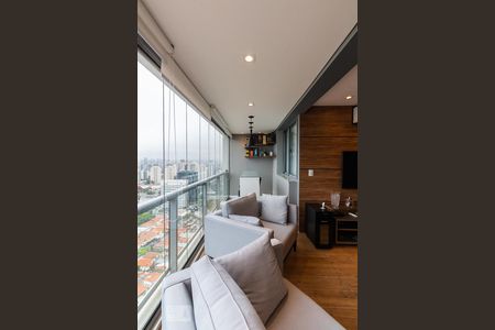 Sala de apartamento para alugar com 2 quartos, 75m² em Santo Amaro, São Paulo