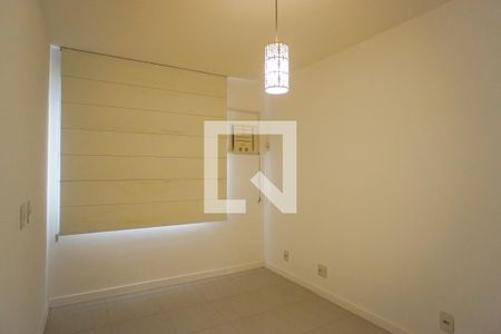 Apartamento à venda com 70m², 2 quartos e 1 vagaSuíte 1