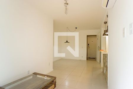 Sala/Cozinha de apartamento à venda com 2 quartos, 70m² em Recreio dos Bandeirantes, Rio de Janeiro