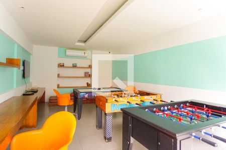 Apartamento à venda com 70m², 2 quartos e 1 vagaÁrea comum - Salão de Jogos