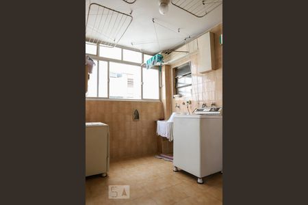 Apartamento à venda com 180m², 3 quartos e 2 vagasÁrea de serviço