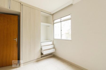 Quarto 1 de apartamento à venda com 2 quartos, 50m² em São João Batista (venda Nova), Belo Horizonte