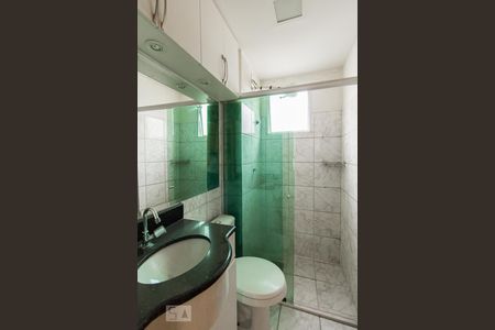 Banheiro Social de apartamento à venda com 2 quartos, 50m² em São João Batista (venda Nova), Belo Horizonte