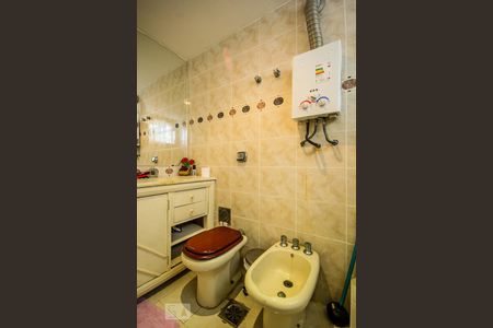 Apartamento à venda com 170m², 3 quartos e 1 vaga Apartamento à venda com 170m², 3 quartos e 1 vagaBanheiro