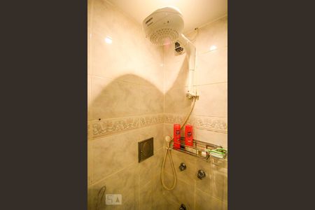 Apartamento à venda com 170m², 3 quartos e 1 vaga Apartamento à venda com 170m², 3 quartos e 1 vagaSuite