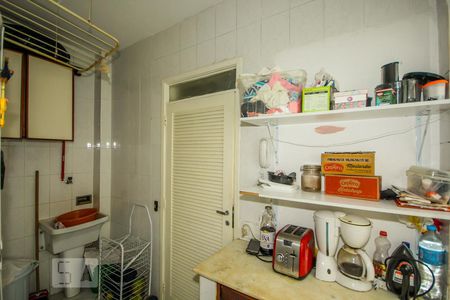 Apartamento à venda com 170m², 3 quartos e 1 vaga Apartamento à venda com 170m², 3 quartos e 1 vagaÁrea de Serviço