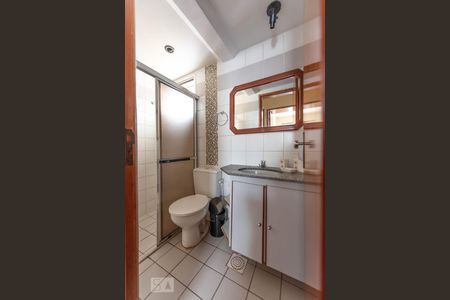 Banheiro Social de apartamento para alugar com 2 quartos, 67m² em Setor Bueno, Goiânia