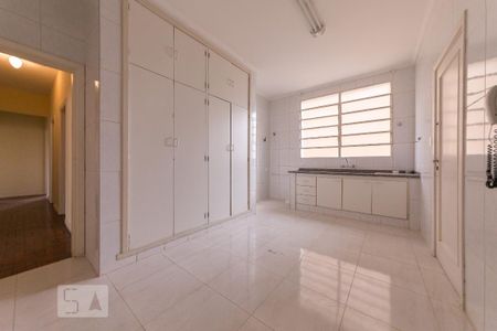 Cozinha de apartamento para alugar com 4 quartos, 132m² em Centro, Campinas
