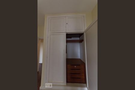 Quarto 1 de apartamento para alugar com 4 quartos, 132m² em Centro, Campinas
