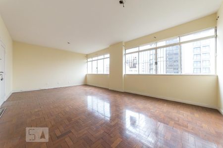 Apartamento para alugar com 4 quartos, 132m² em Centro, Campinas