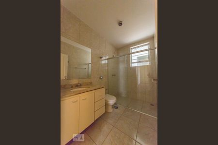 Banheiro de apartamento para alugar com 4 quartos, 132m² em Centro, Campinas