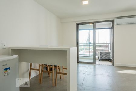 Sala de kitnet/studio para alugar com 1 quarto, 36m² em Brooklin Paulista, São Paulo