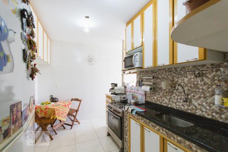 Apartamento para alugar com 102m², 3 quartos e 2 vagasCozinha