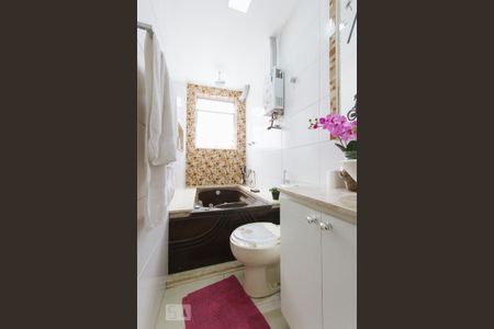 Apartamento para alugar com 102m², 3 quartos e 2 vagasBanheiro Suíte