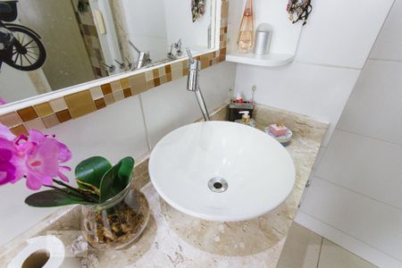 Apartamento para alugar com 102m², 3 quartos e 2 vagasBanheiro Suíte