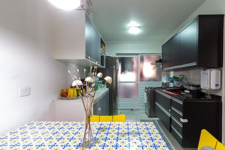 Apartamento para alugar com 90m², 2 quartos e 1 vagaCozinha